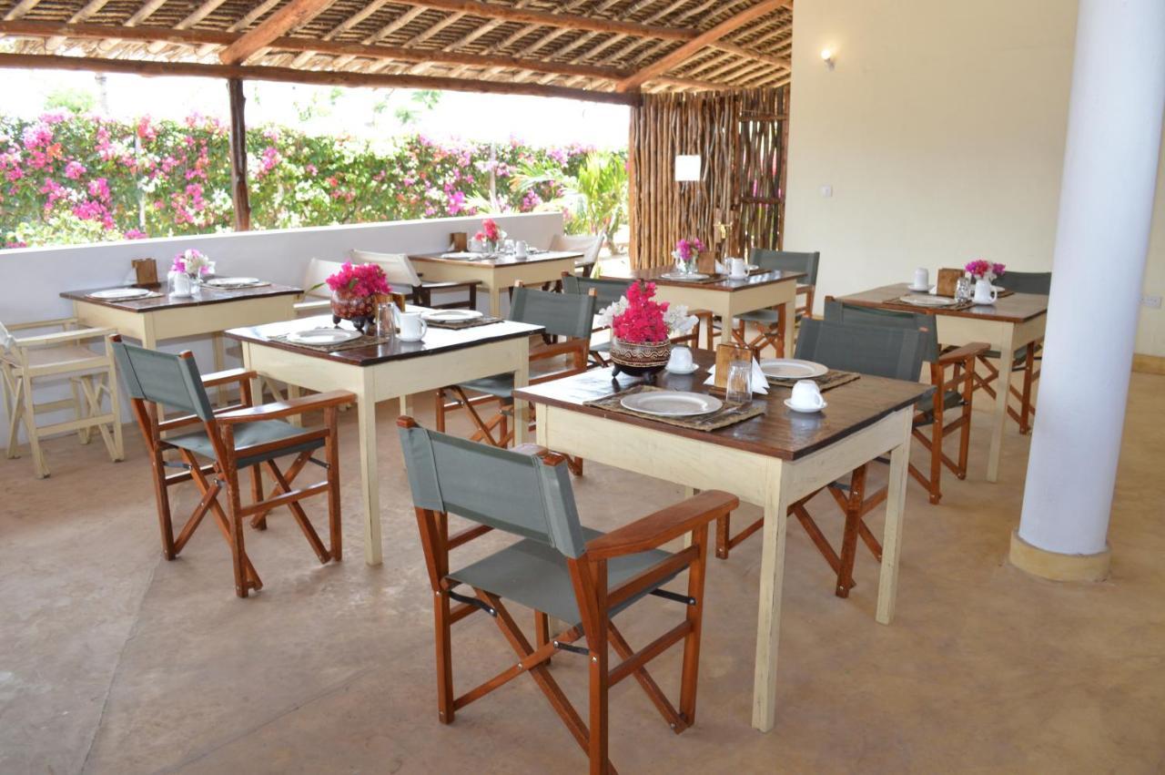 Pole Pole Beach House Watamu Esterno foto