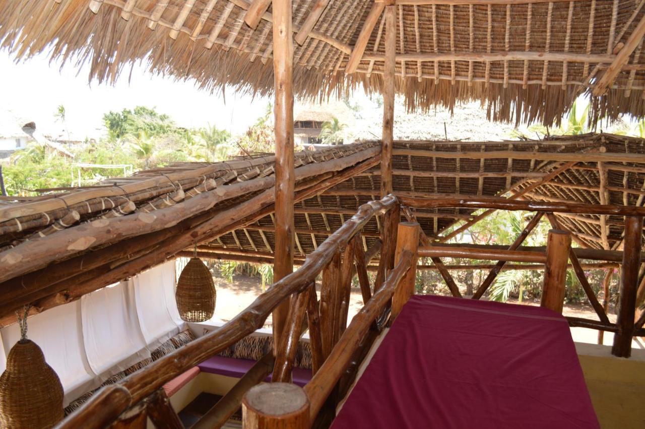 Pole Pole Beach House Watamu Esterno foto